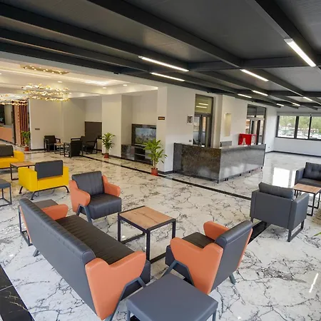 Celik Thermal & Hotell Pamukkale