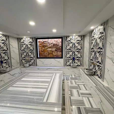 Hotel Celik Thermal & *