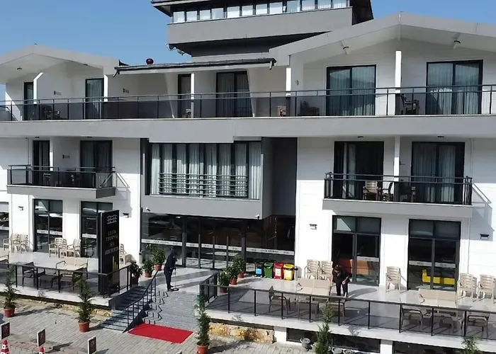 Celik Thermal & Hotel *