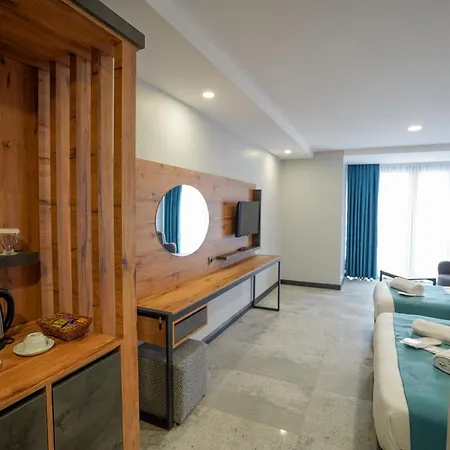 Celik Thermal & Hotel Pamukkale